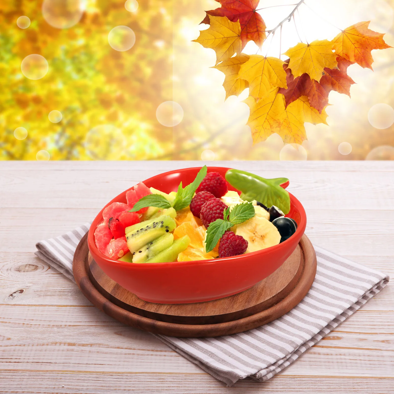 

Strawberry Shaped Ceramic Bowl Fun Fruit Dessert Serving Bowl Reusable Kitchen Tableware for Daily Use Salad Container