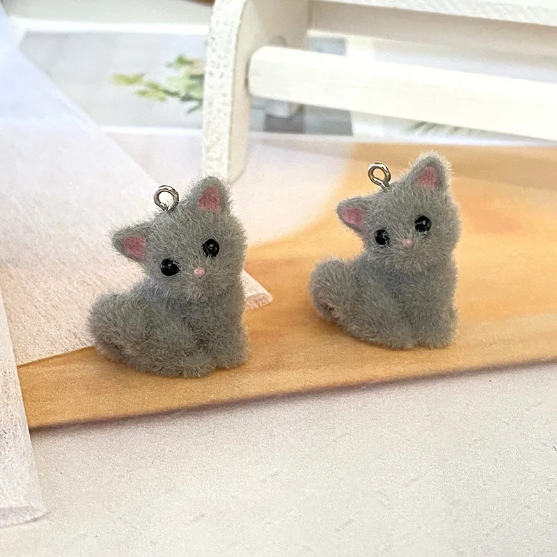 Breloques en résine de renard floqué Kawaii, animal de dessin animé 3D, pendentif en peluche de renard, vente en gros, porte-clés de sac, boucle d'oreille bricolage, fabrication de bijoux, 20 pièces