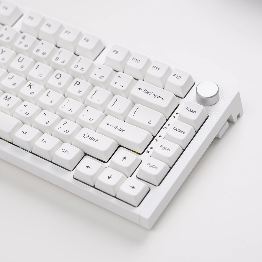 

Minimalist White MDA Height Keycaps Pure White 124 Keys PBT Sublimation 108 100 98 97 87 84 68 Keys