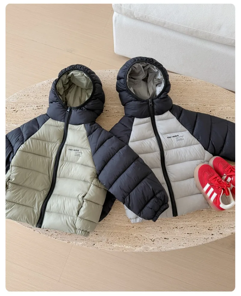 Kinder-Daunenjacke aus verdickter Baumwolle, wasserdicht, koreanische Version, kurzer Outdoor-Mantel für Jungen und Mädchen, bequemes „Bread“-Design – Detail 21