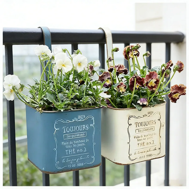 Aesthetic Vintage Metal Flower Pail, Japanese Rustic Wall Mount Square Planter, Viral Garden Hanging Decor