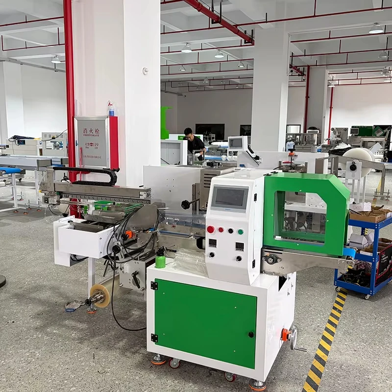 Automatic Disposable Flat Plastic Cup Lids Film Machine Pillow Bag Servo Driven PLC Touchscreen Sealing Wrapping Energy Saving