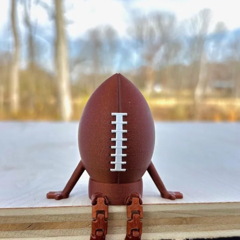 Unique Moving Hinge Football Desk Ornament, 3D Printed Office Soccer Partner Toy Soccer Ball Desk-FigurineHome Living Room Decor