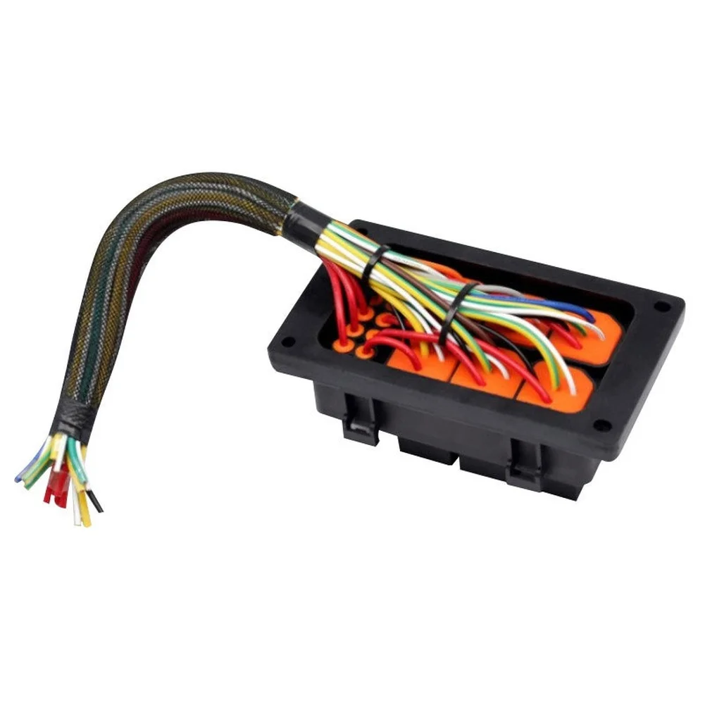 

6 Port Weather Resistant Fuse and Relay Module with 6 Relays for 12V 40A Vehicle Circuit Upgrades and Stability