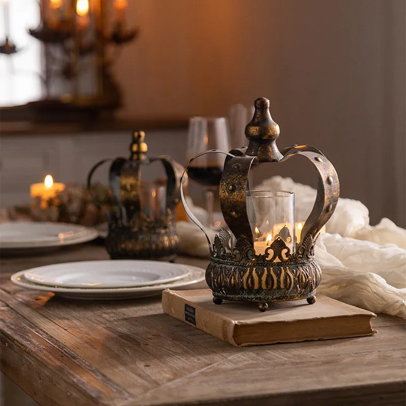 Old wrought iron ornaments B & B hotel decorative handicrafts cafe hollow creative crown candlestick