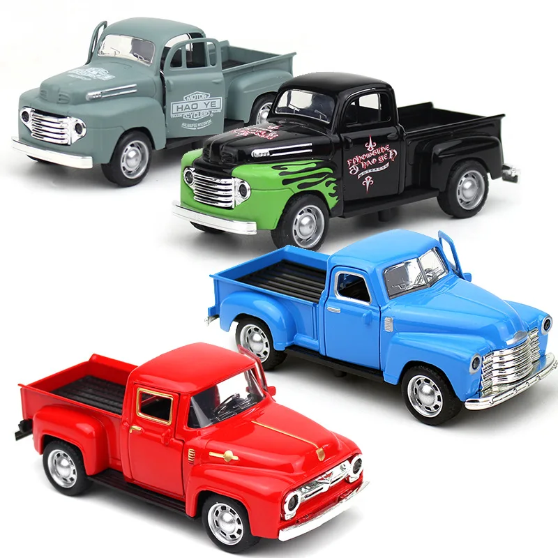 

Classic Pickup Car 1/32 Scare Model Simulation Alloy Diecasts Pull Back Vehicle Toy for Boy Kids Collection