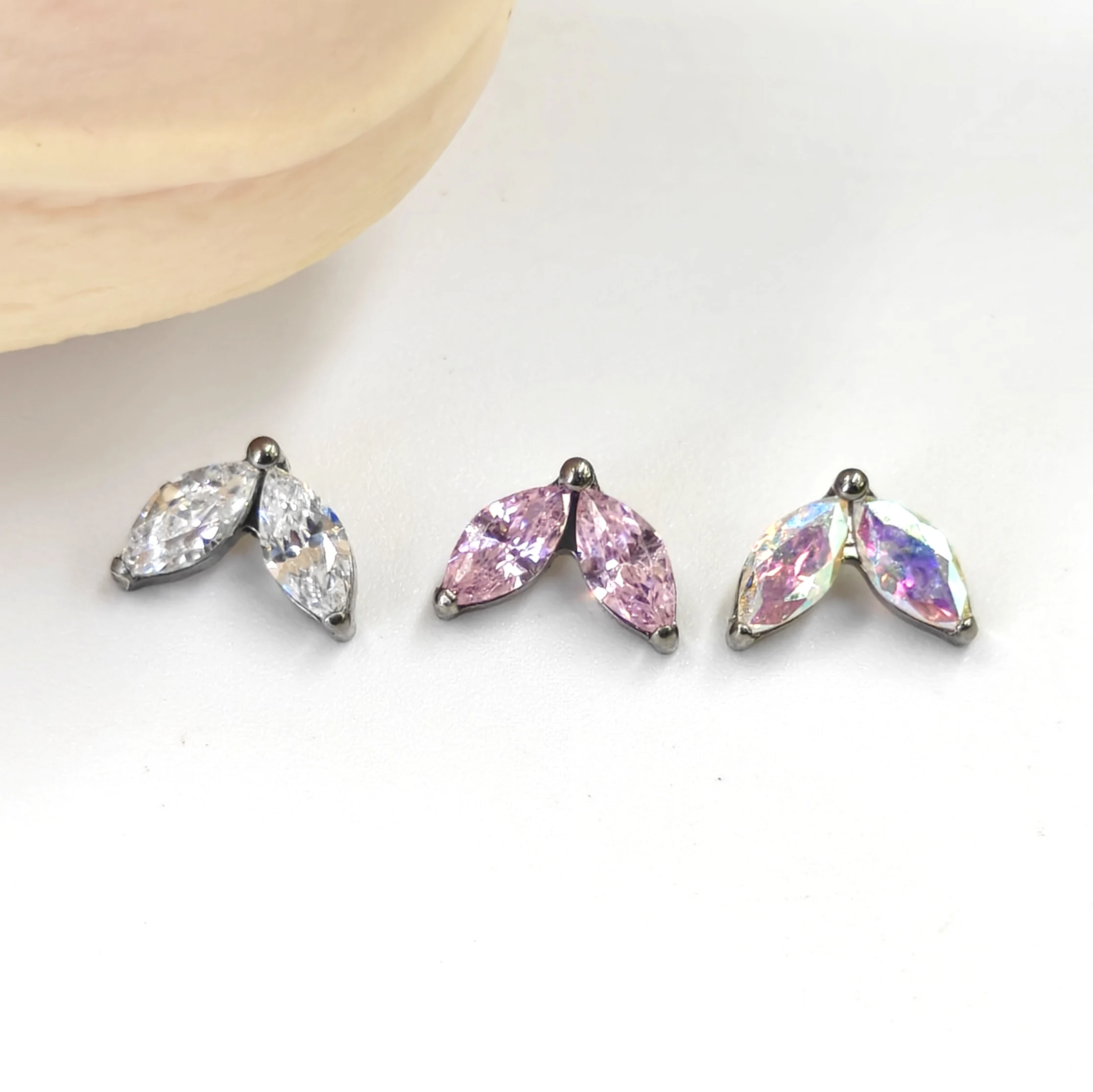 F136 titanium 16G double leaf zircon earrings  fish tail zircon lip studs tongue studs internal thread perforated jewelry