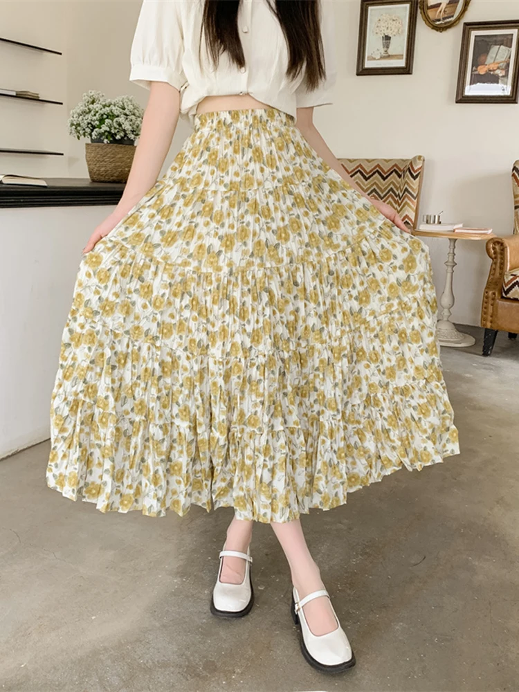 Real Shooting of 2025 Spring Summer New Style Sweet Printed Western-style Floral Pleated A-line Skirt Retro Big Swing Skirt A276