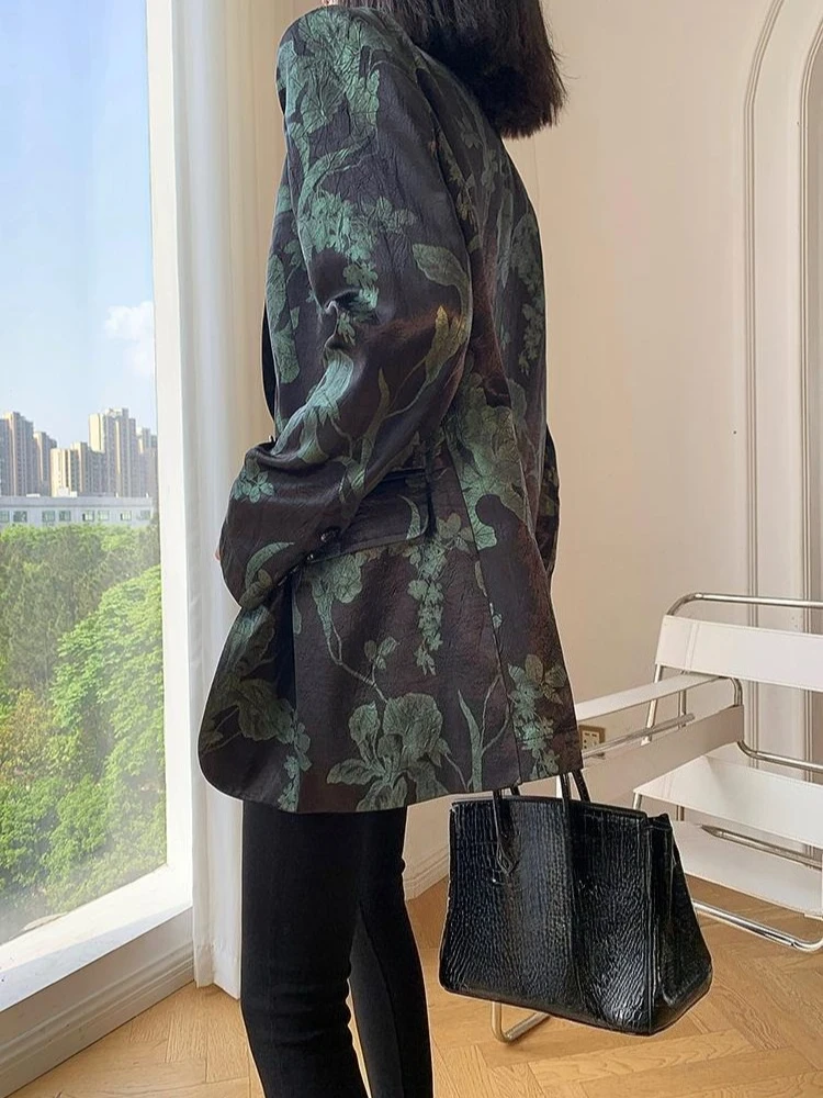 Women's 2025 Spring/Autumn High-End Black Blazer - French Style Slimming Versatile Printed Jacket