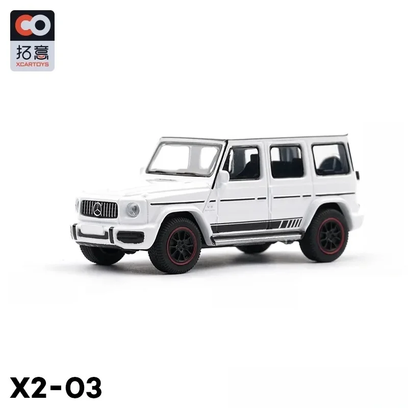 XCARTOYS Premium scale 1:64 Mercedes-Benz AMG camera rocker G63 scale alloy model Off-road model, a birthday gift for children.