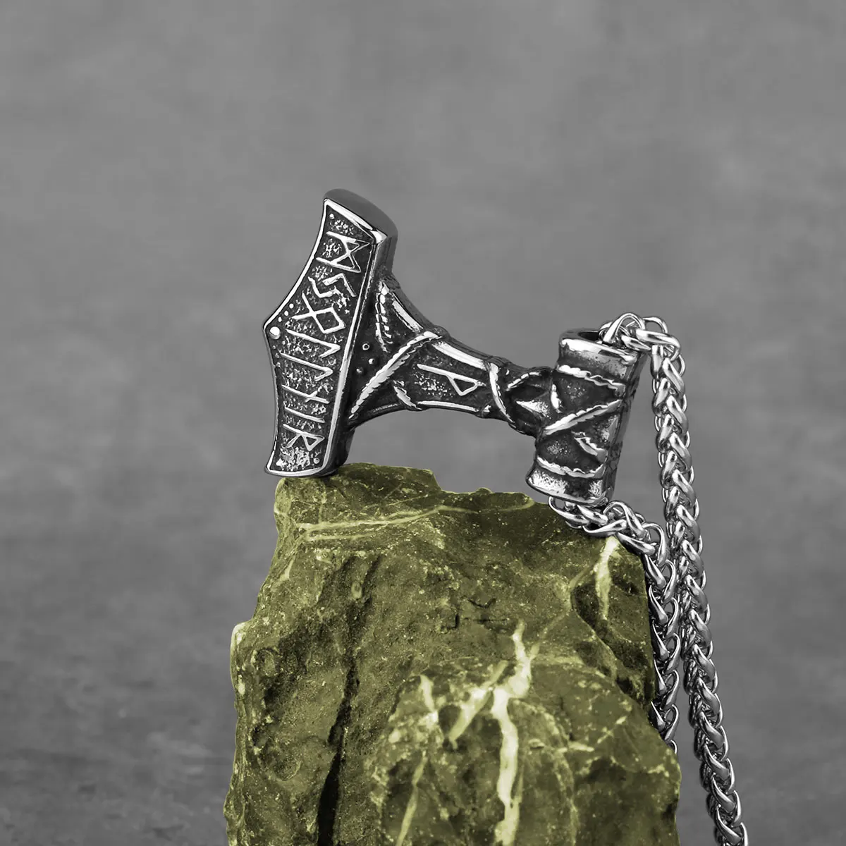 Nordic Viking Rune Thor Hammer Necklace Men's Stainless Steel Vintage Anchor Amulet Pendant Necklace Creative Jewelry Wholesale image 2