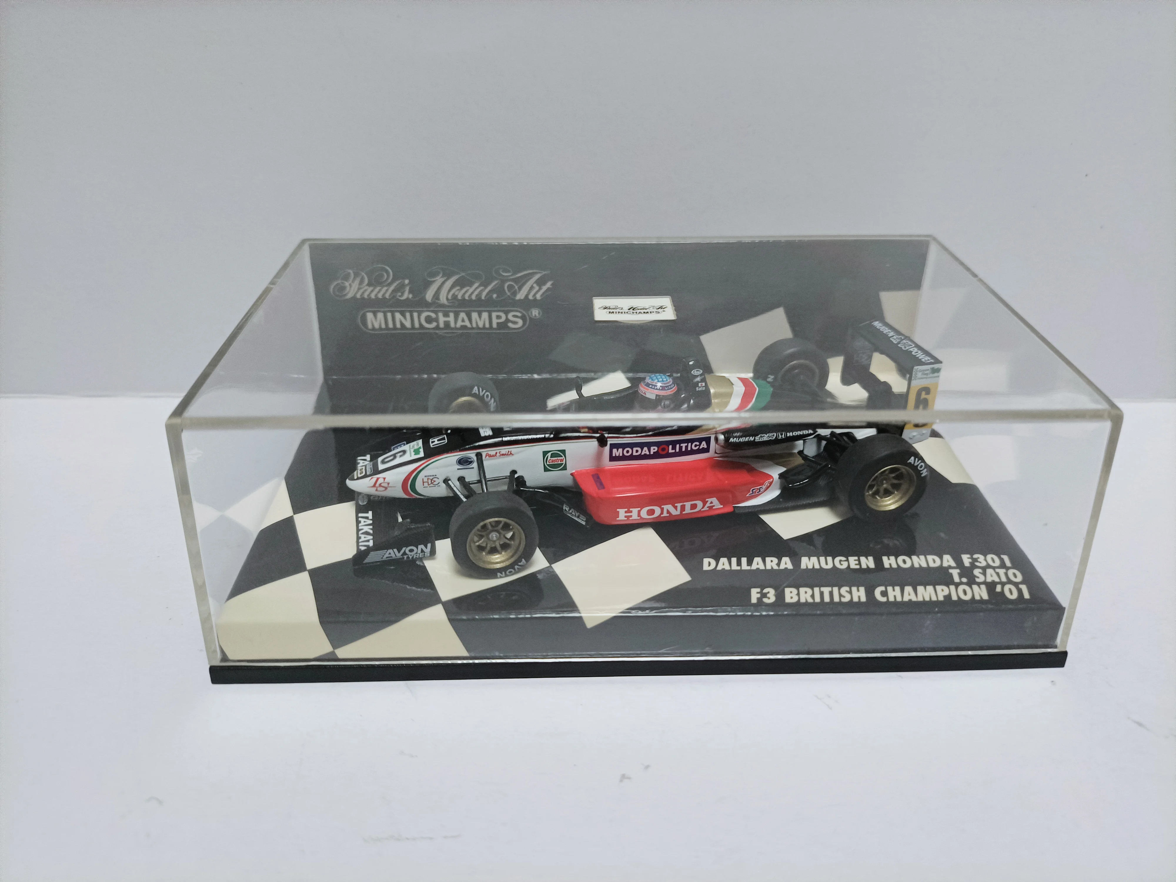 mini-cut-1-43-modele-de-course-illimite-de-championnat-britannique-honda-mugen-honda-f301-2001