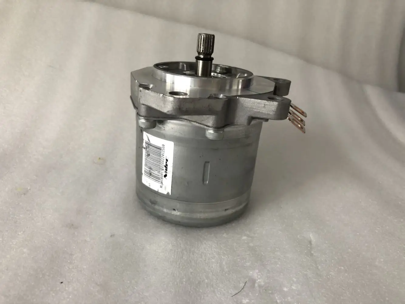 "Motor BLDC 12V 600W - Propulsion servo/véhicule (retour de résolution)"