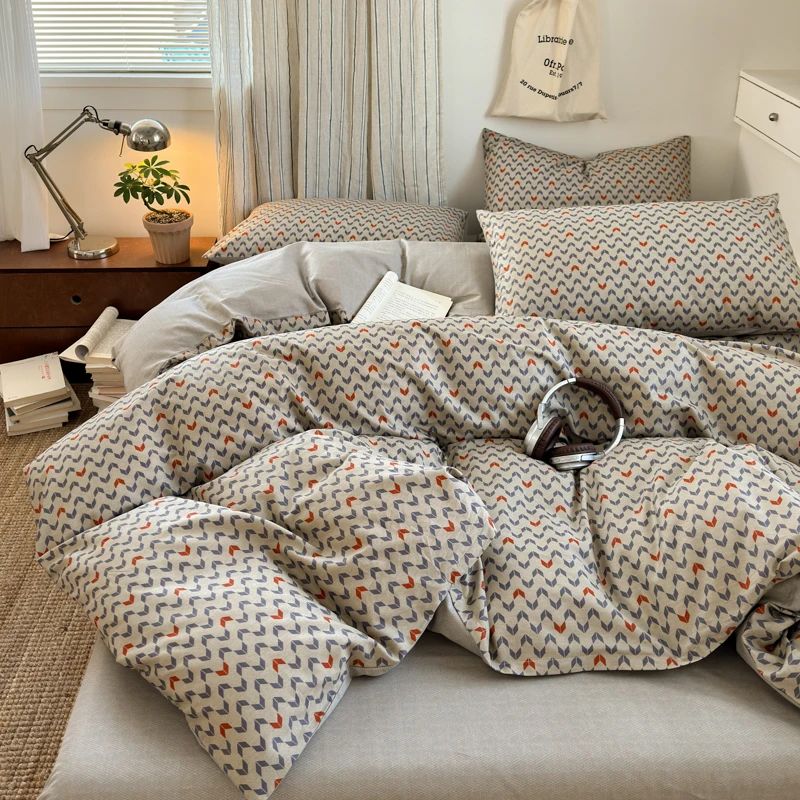 100% Cotton Duvet Cover Set with 2 Pillowcases - Soft & Breathable Bedding Set 3Pieces, Hypoallergenic, Easy Care, 16 Sizes