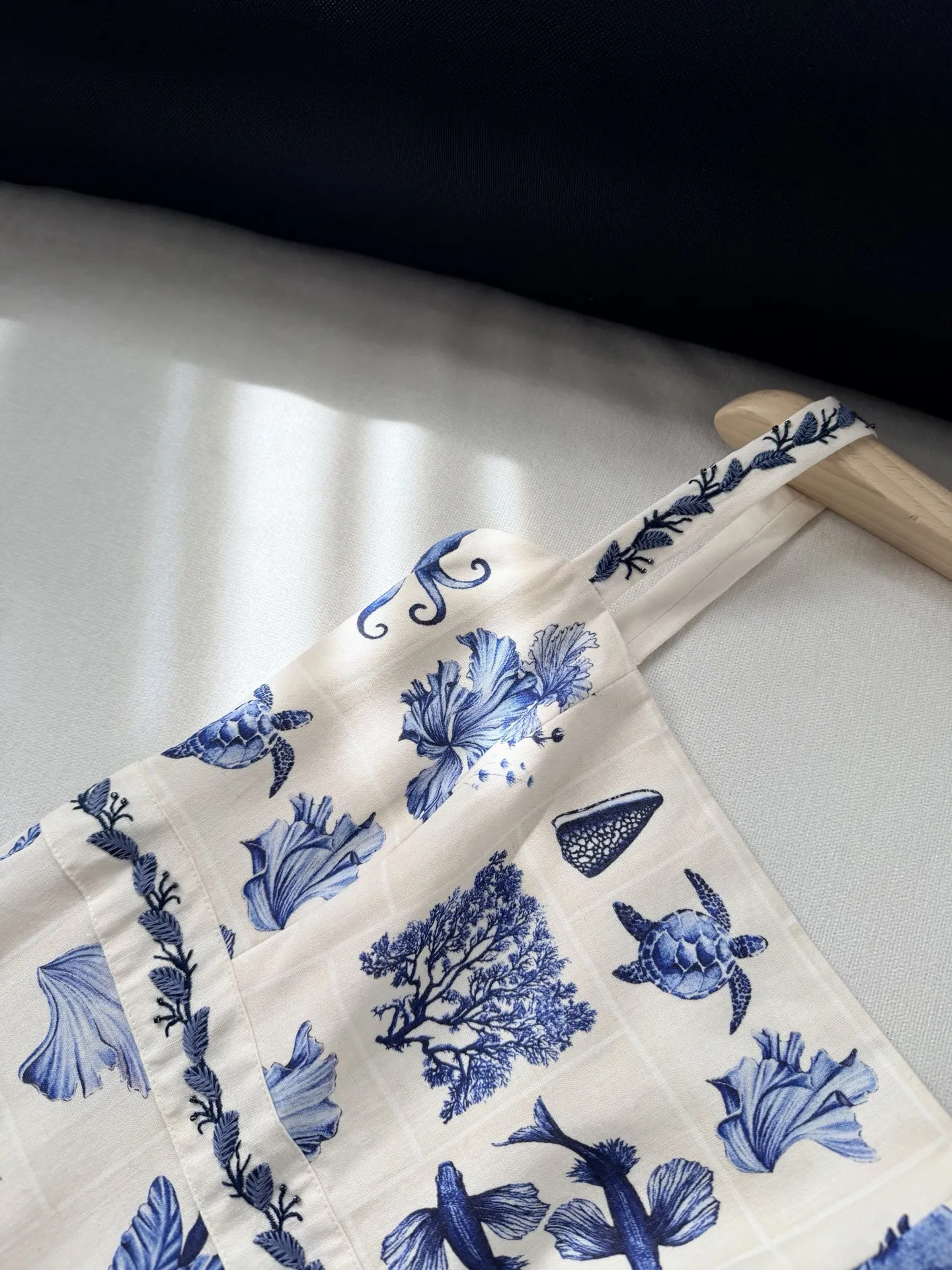Female Blue Animal And Plant Print Robe Embroidery High Waist Sleeveless Square Collar Holiday 100% Linen Long Dress