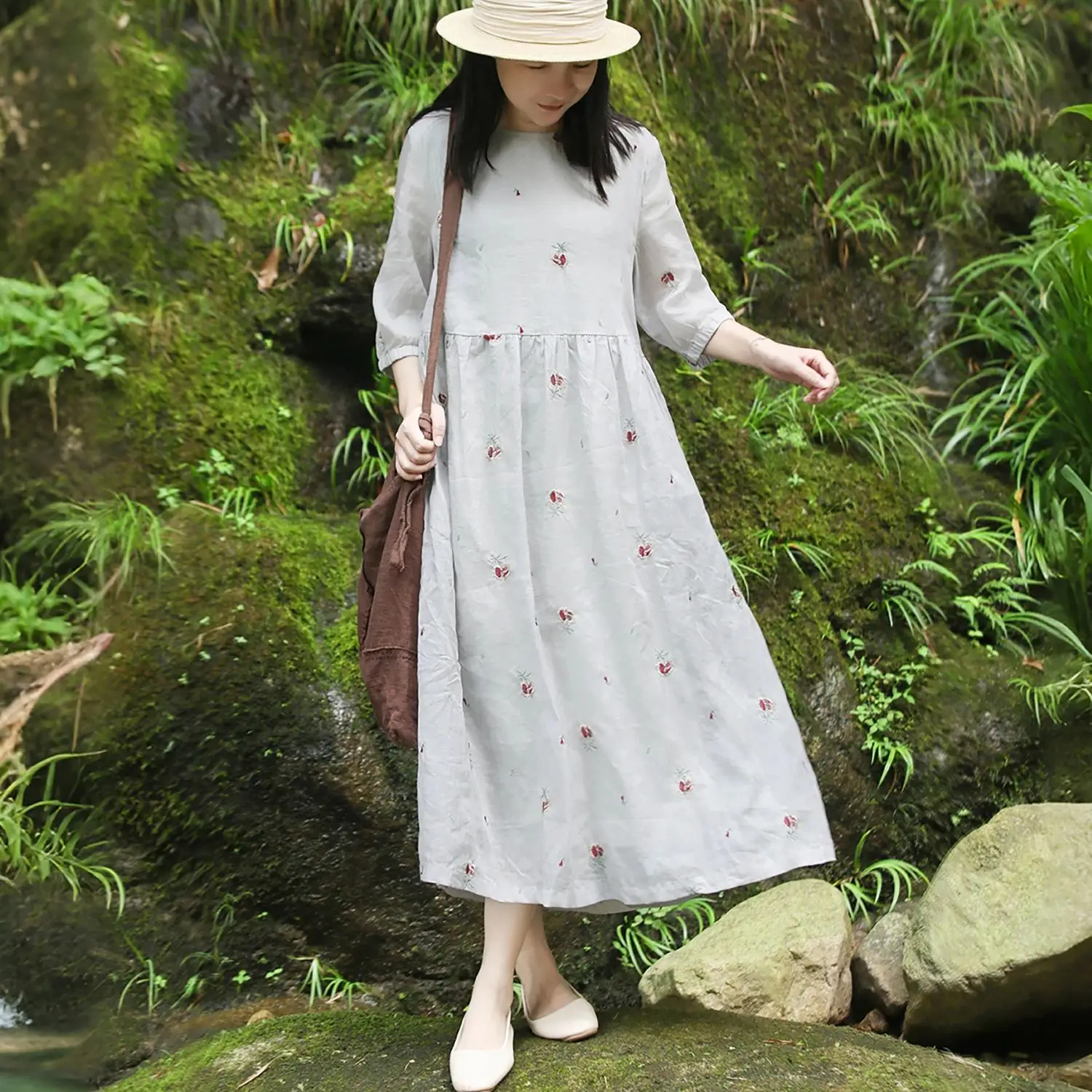 

LZJN 2026, летнее платье рами с высокой талией и вышивкой в лесном стиле, ретро-художественное и ленивое шикарное свободное и элегантное длинное платье