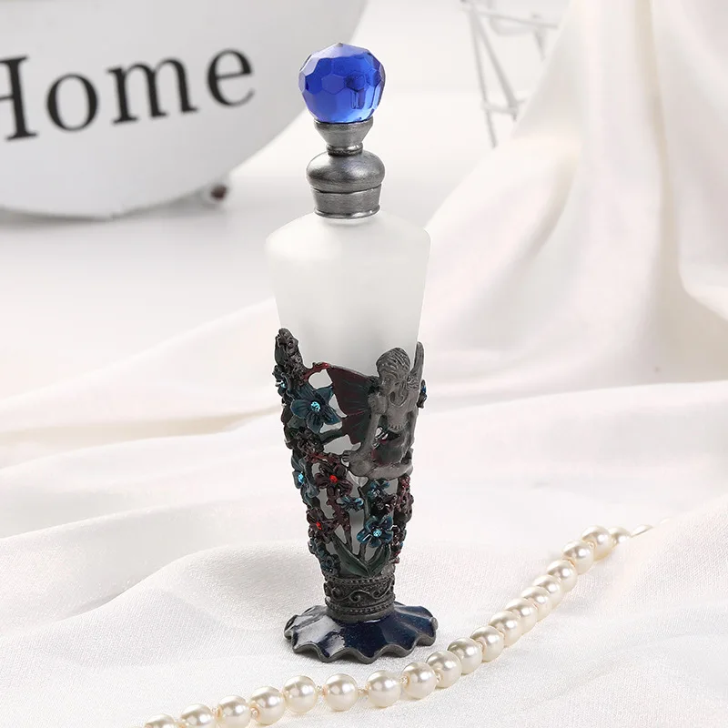 Artistic 25ml Empty Perfume Bottle, Vintage-Inspired Enamel Cone-Shaped Glass Container for Essential Oils, Featuring a Delicate