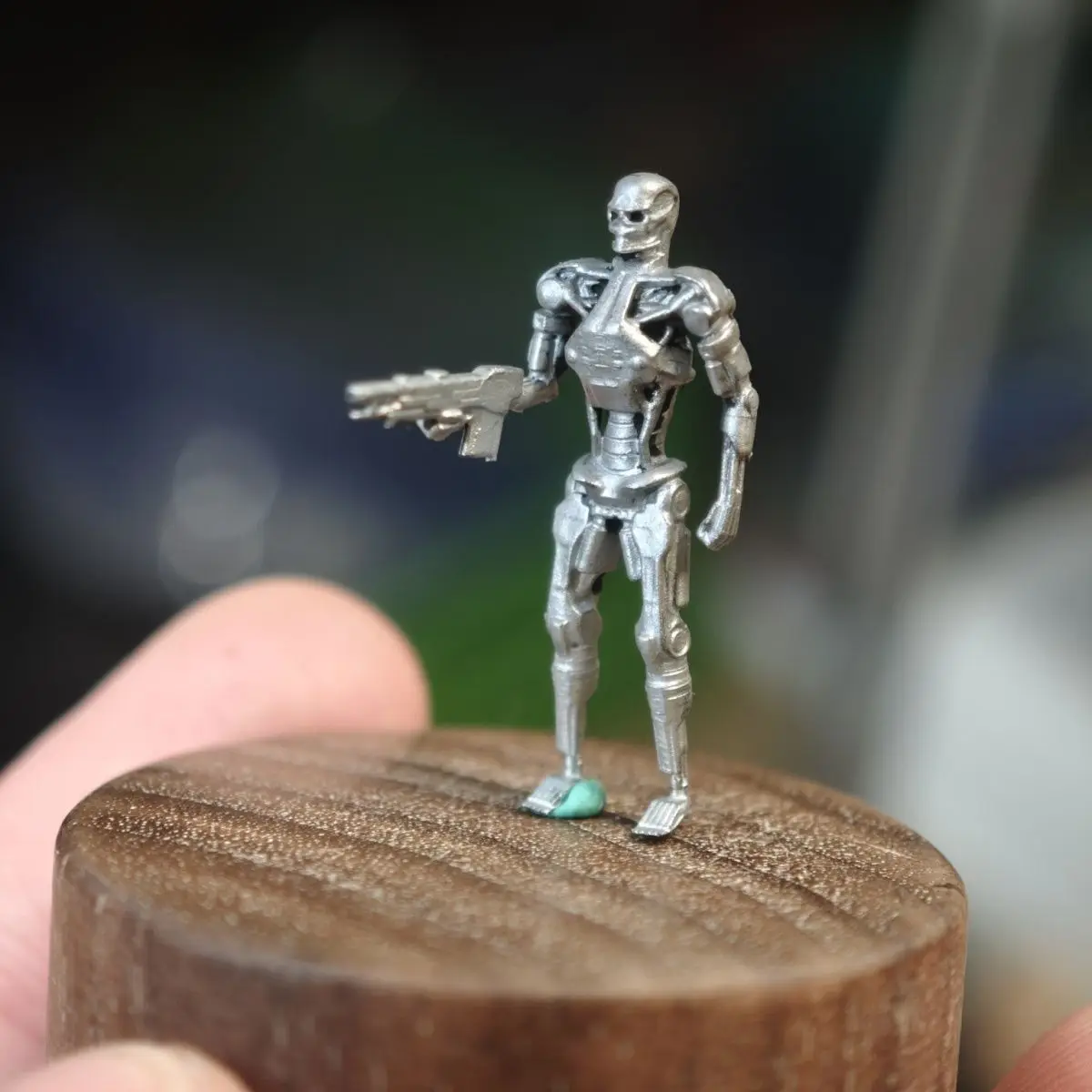 1/64 Model Car Figure Static Miniature Skull Terminator Diorama Props
