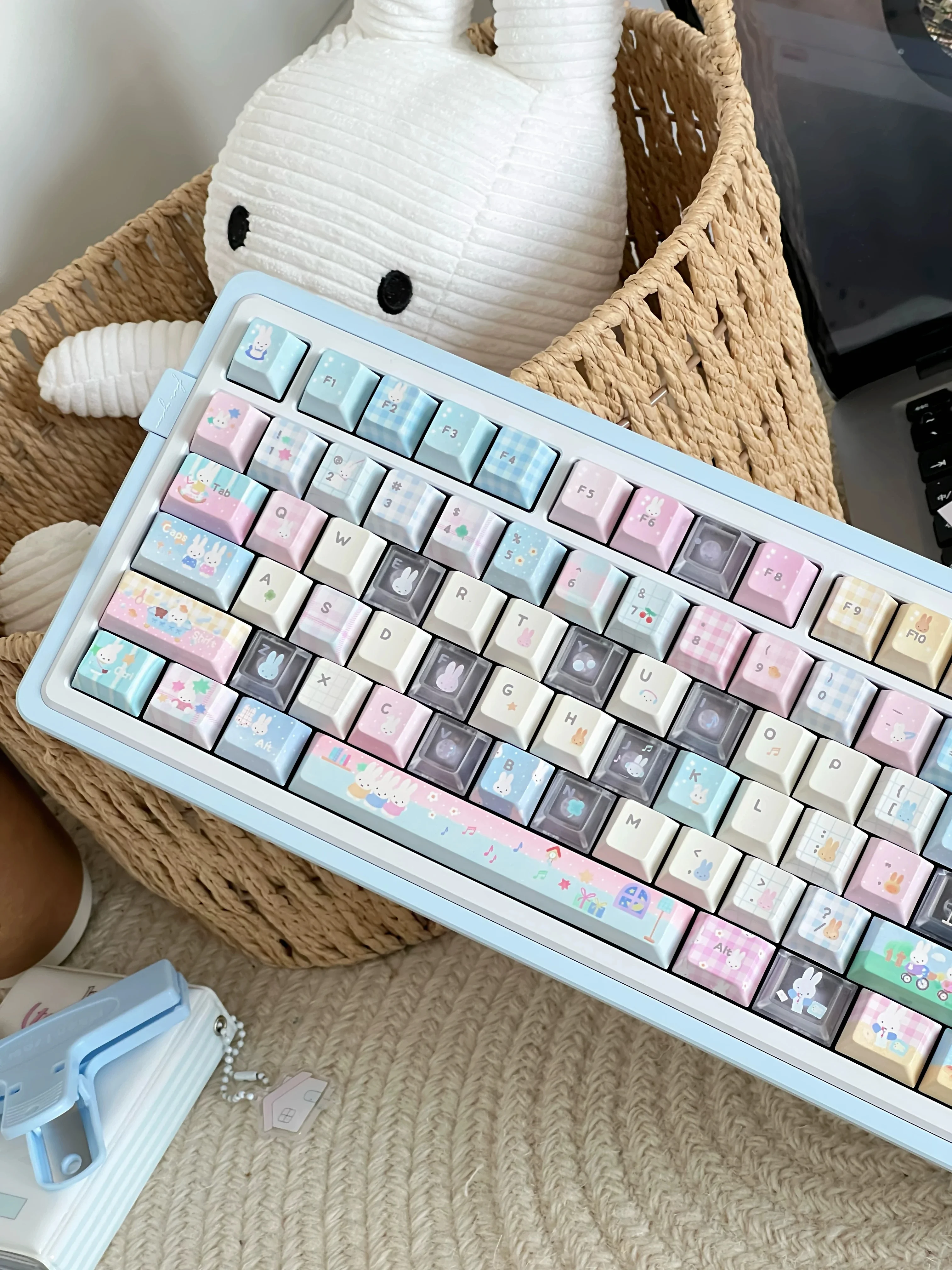 Miffy Keycap PBT Adapts To Mechanical Keyboard Cross Axis Five-sided Sublimation Game E-sports Accessories Cute Creative Gift