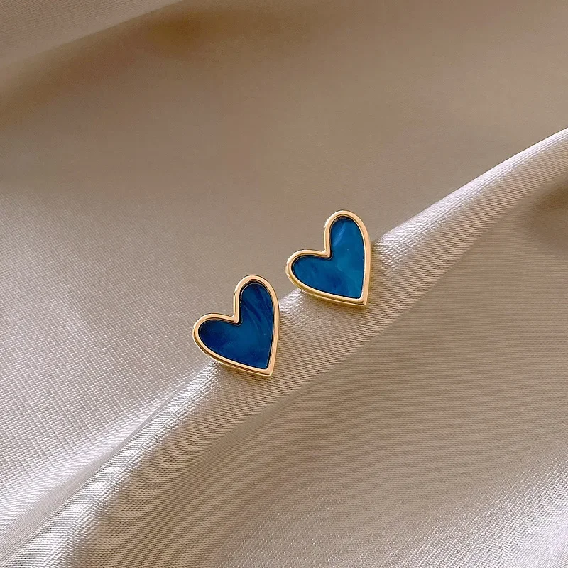 Sweet Acrylic Heart Stud Earrings Delicate Gold Color Cute Mini Ear Studs Trendy Ear Nails For Women Girls Wedding Jewelry Gift