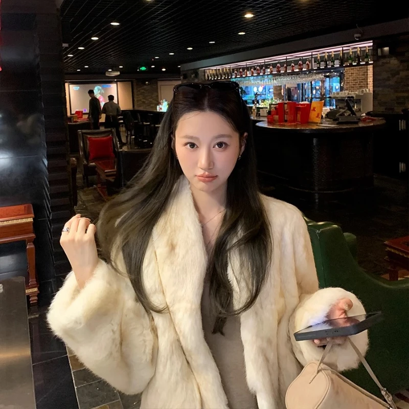 YOLANFAIRY 女性の本物のウサギの毛皮のコート高級ハイエンド V ネック長袖ファッションレディース天然ウサギの毛皮のジャケット 2025