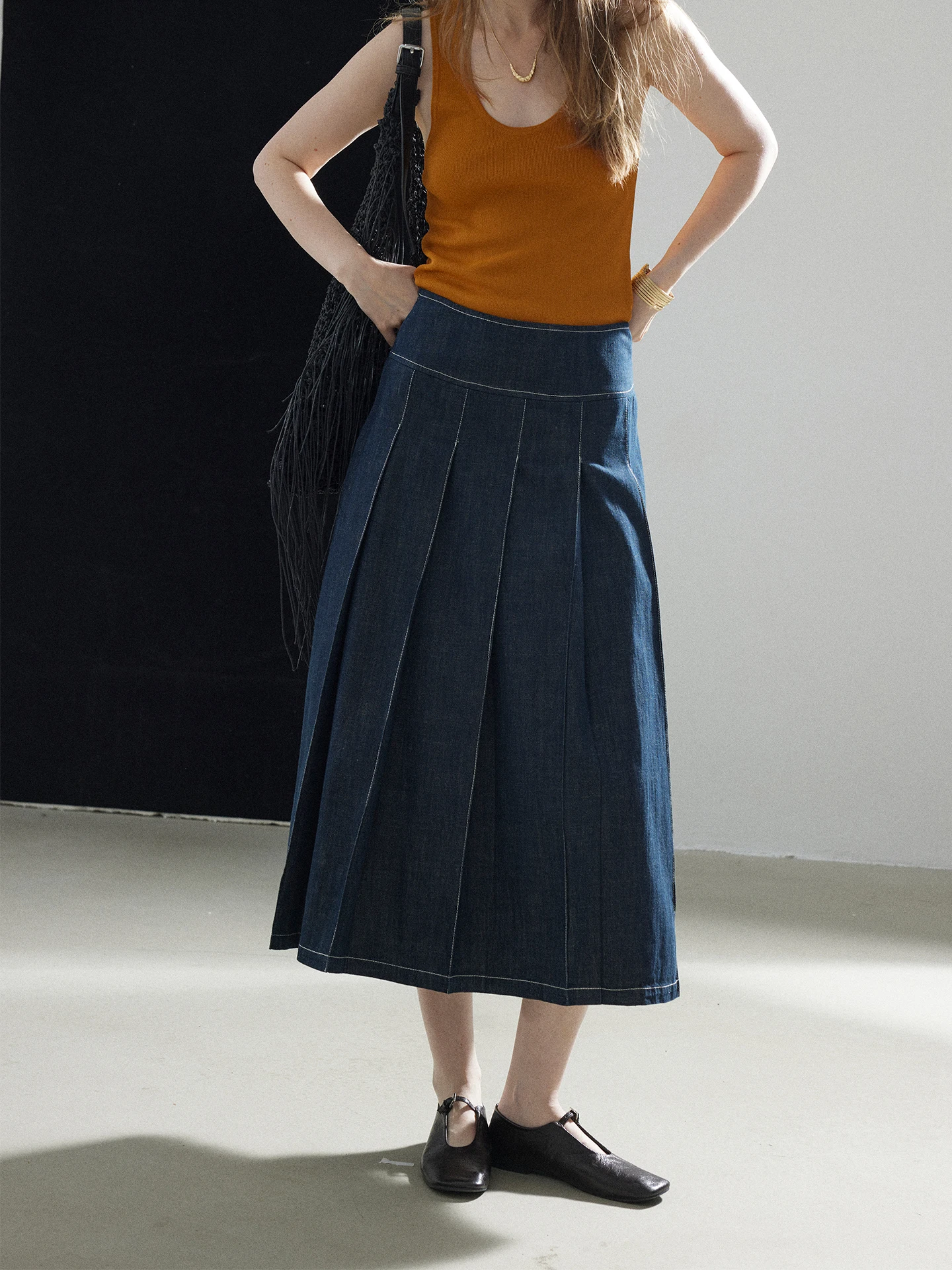 Moofeel Retro Pure Cotton Denim Skirt A-Line Half-length Pleated Commute Skirts Women's City Commuting Standard Fit Autumn 2025