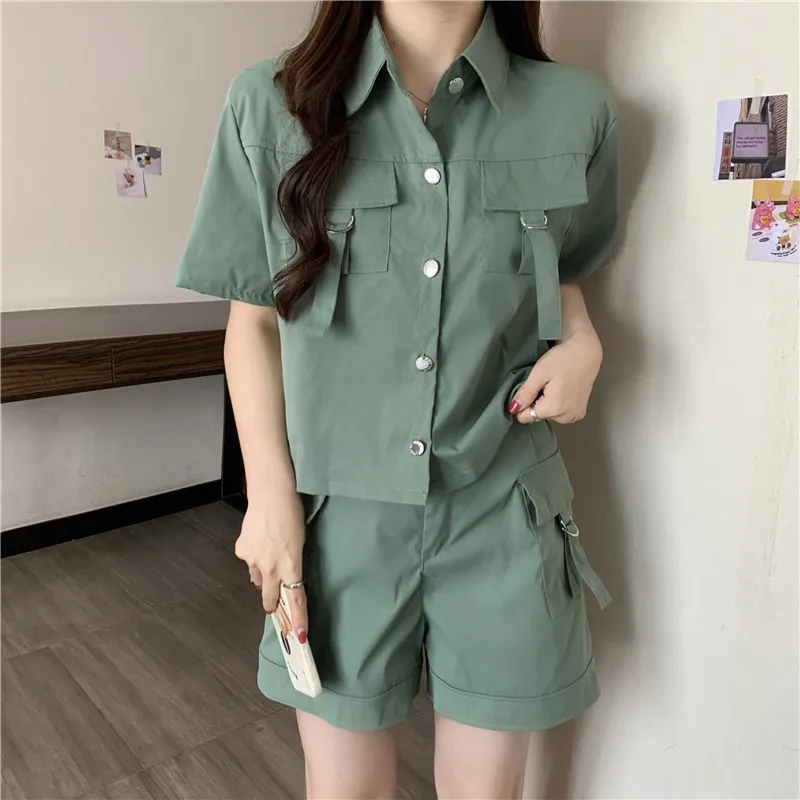 

Летние женские короткие корейские стильные модные элегантные новые одинаковые повседневные комплекты из 2 предметов, женский костюм