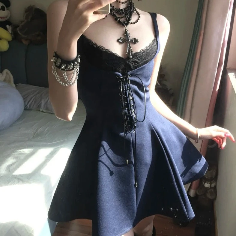 المرأة القوطية نمط خمر 2 قطعة فستان مجموعة مثير بلا أكمام أسود Y2k فستان قصير سليم صالح فستان حفلة قصيرة مجموعة الموضة الكورية