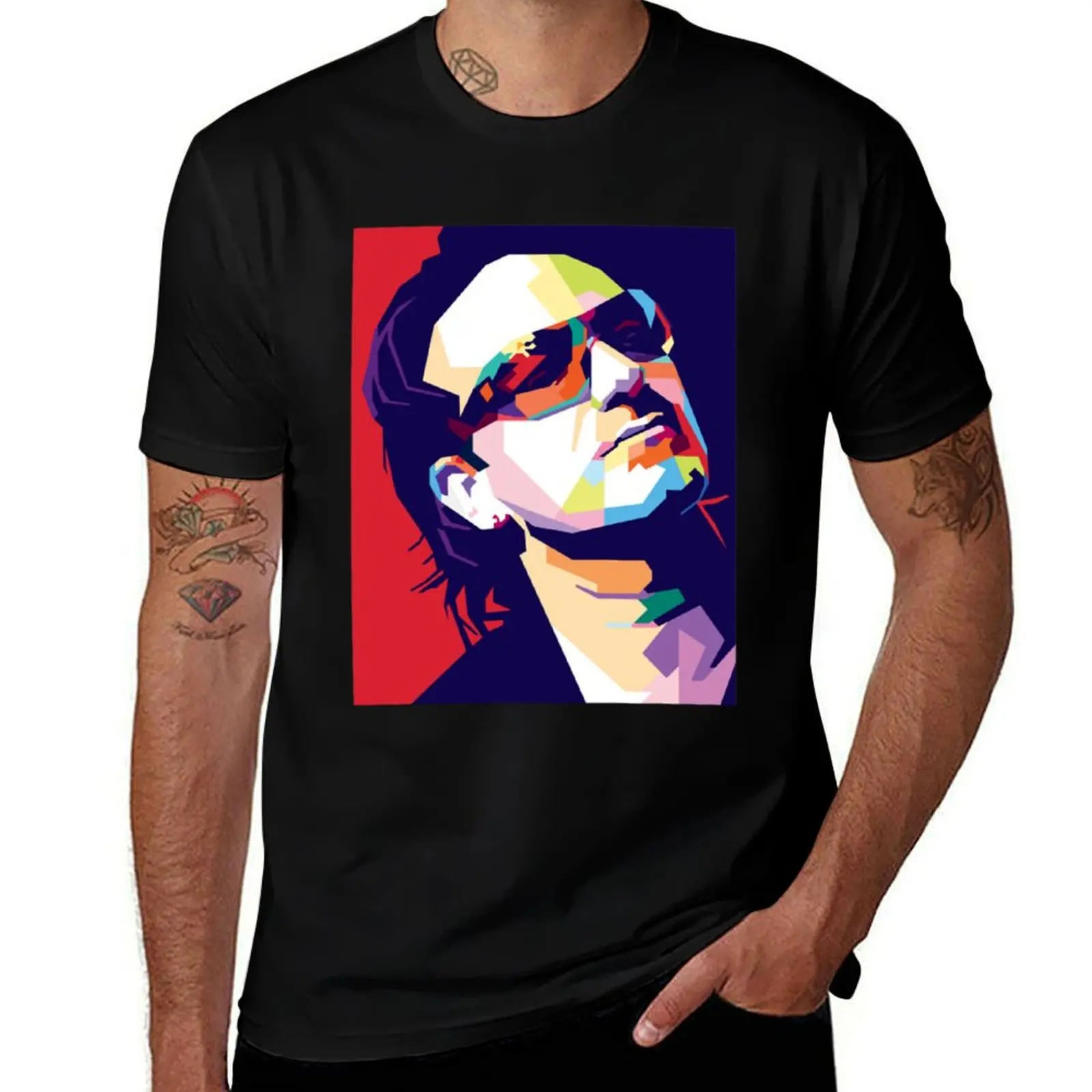 U2 Singer Art T-Shi…