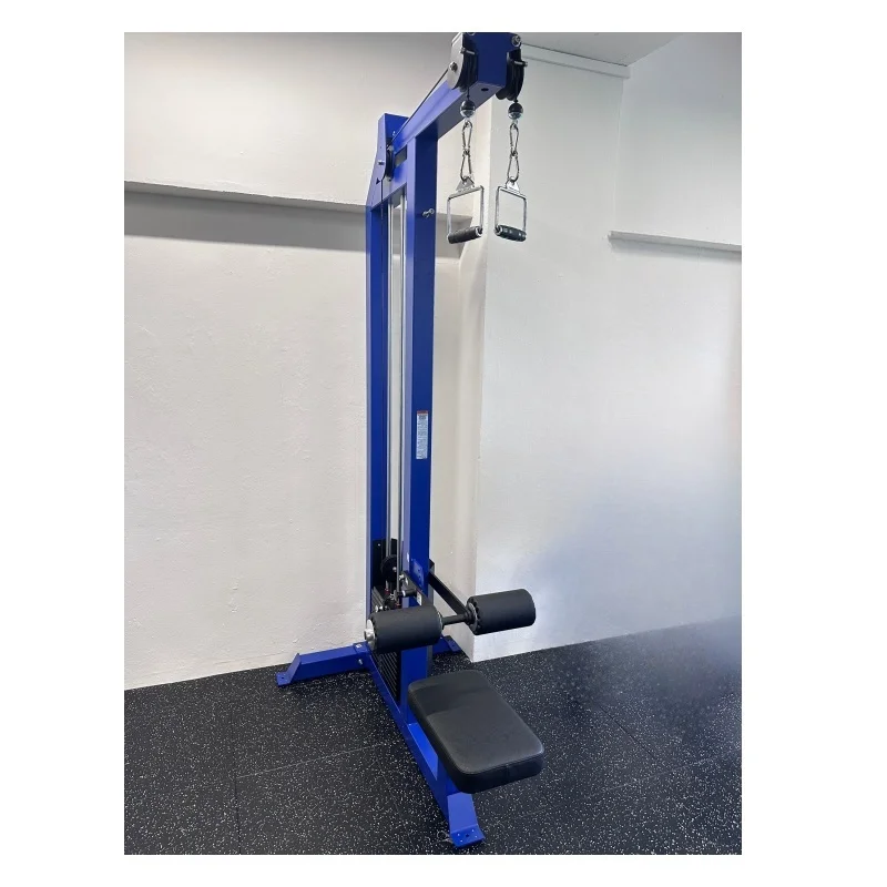 

SELECTORIZED LAT PULLDOWN/ROW COMBO High and low pull machine High pull back rowing low