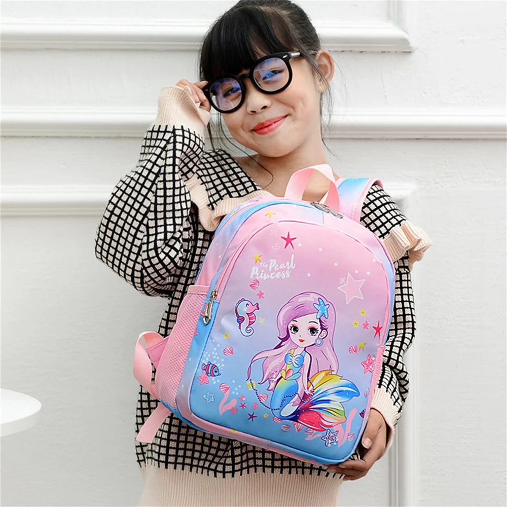 Mochila impermeable con diseño estereoscópico en 3D para niños, morral escolar con diseño de dibujos animados, unicornio, sirena