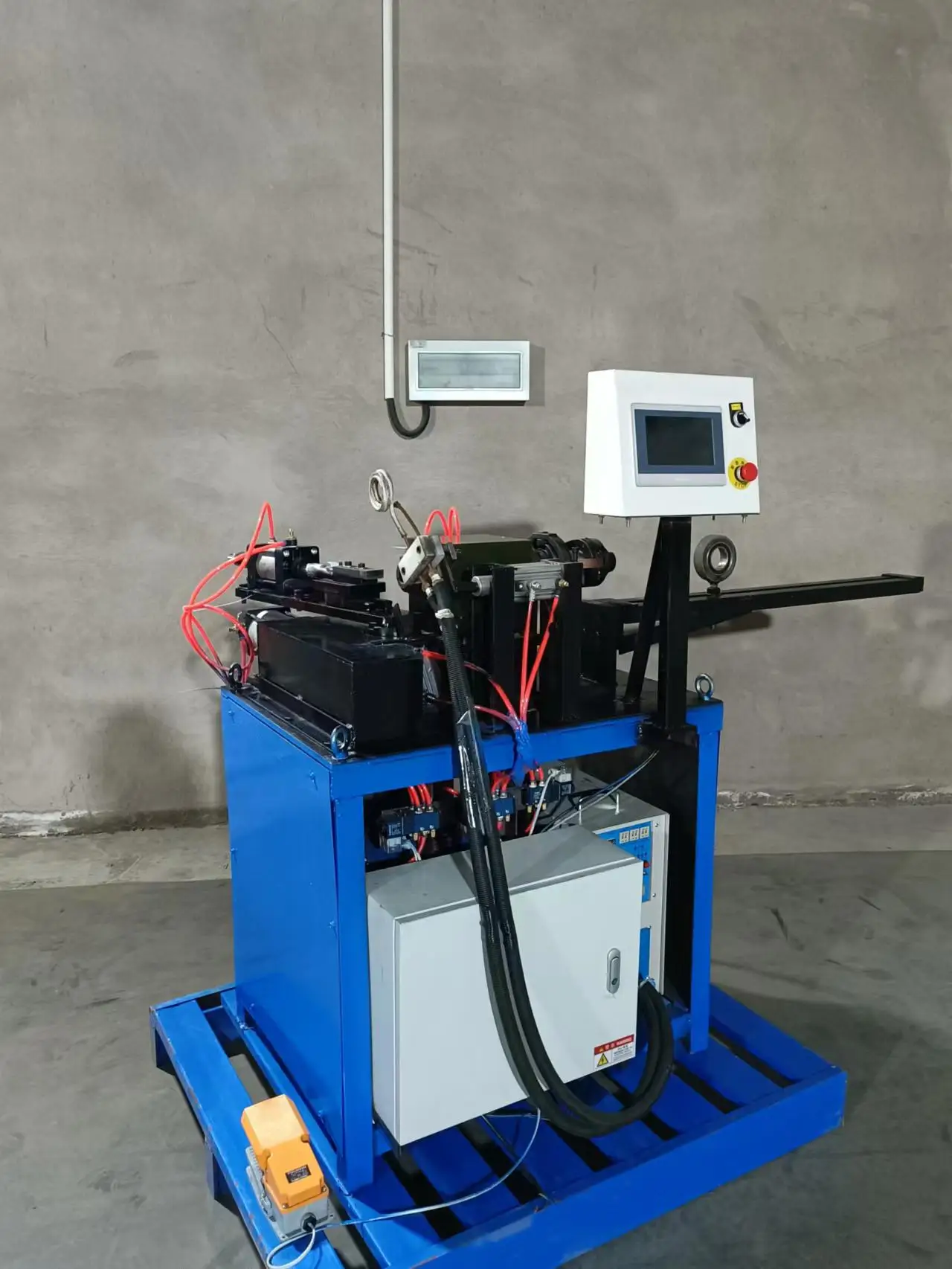 High-efficiency Fully Automatic Pipe End Sealing Machine Equipped with a High-frequency Heater and Hard Alloy