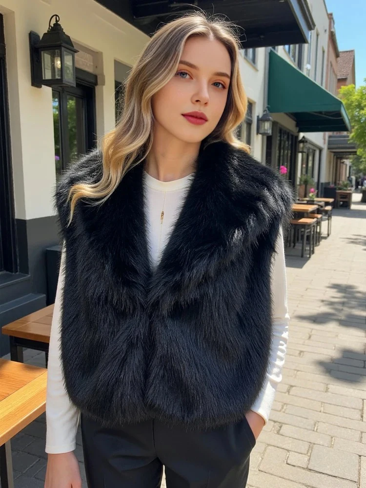 

Trendix Black Faux Fur Vest For Women 2025 Winter Retro Basic Open Front Warm Vests Street Casual Office Commute Cardigan Coat