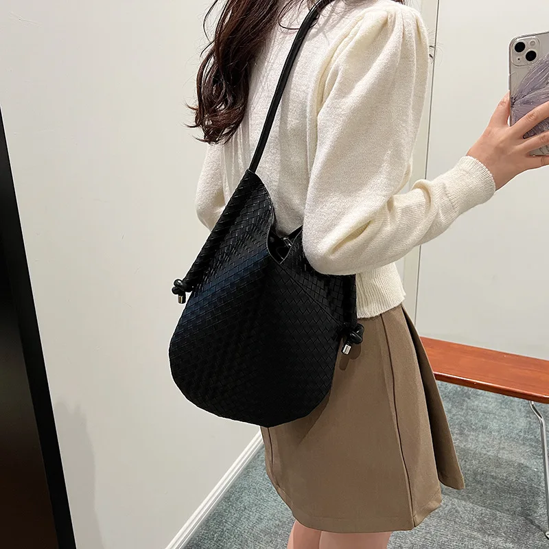 2024 New Hot Sale 2-piece Set Tote Bag Handmade Woven Bag Neoprene Bag Luxury Designer Lady Bags For Woman Gold And Silver