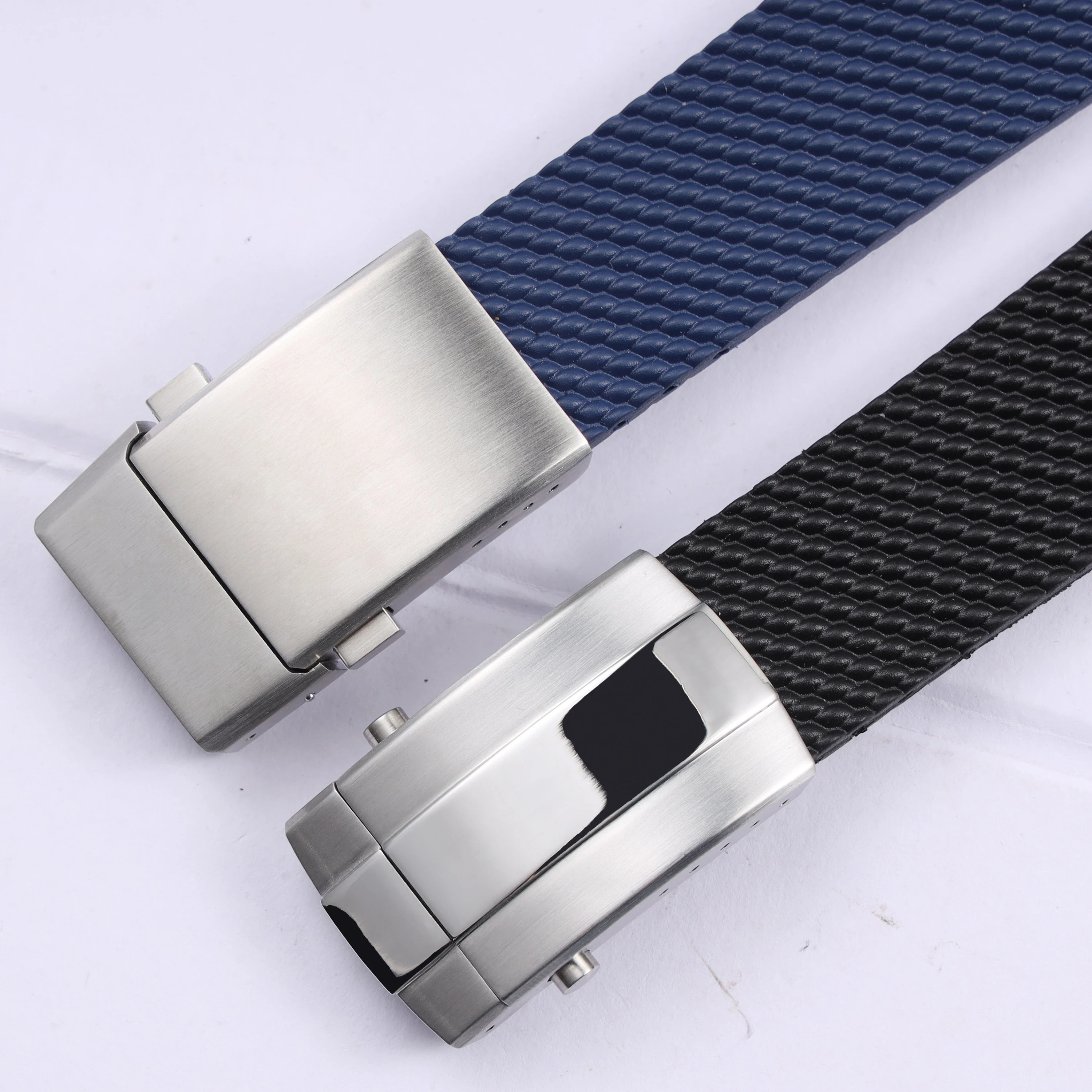 Quality 22mm 24mm Black Blue Soft Woven Rubber Watchband For Breitling Strap Waterproof Superocean Wristband Deployment Clasp