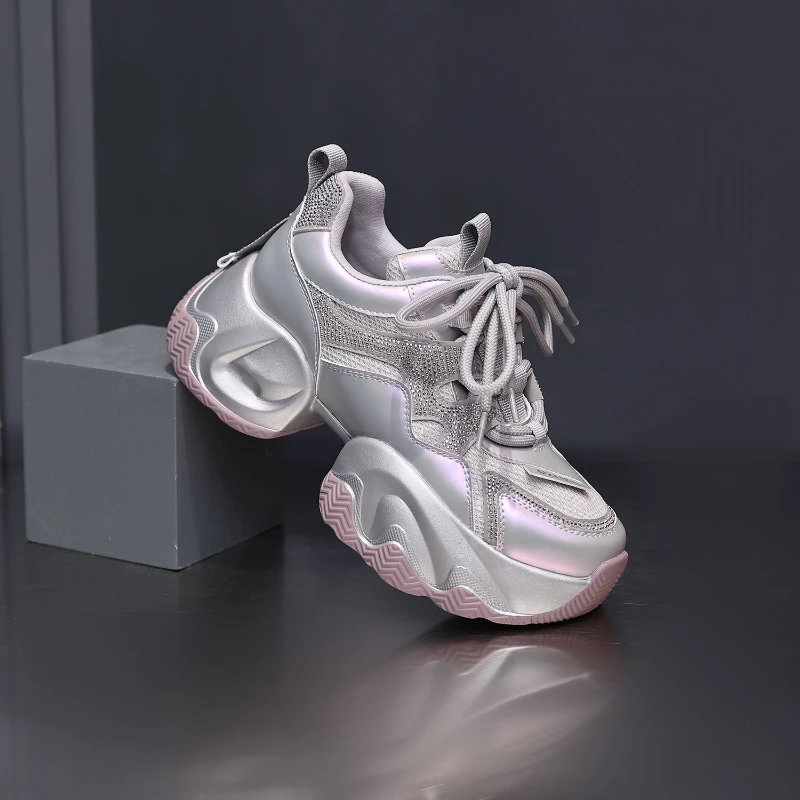 Женские туфли для папы на толстой подошве, новинка лета 2023 г., универсальная дышащая повседневная спортивная обувь с мягкой подошвой и сеткой Tide