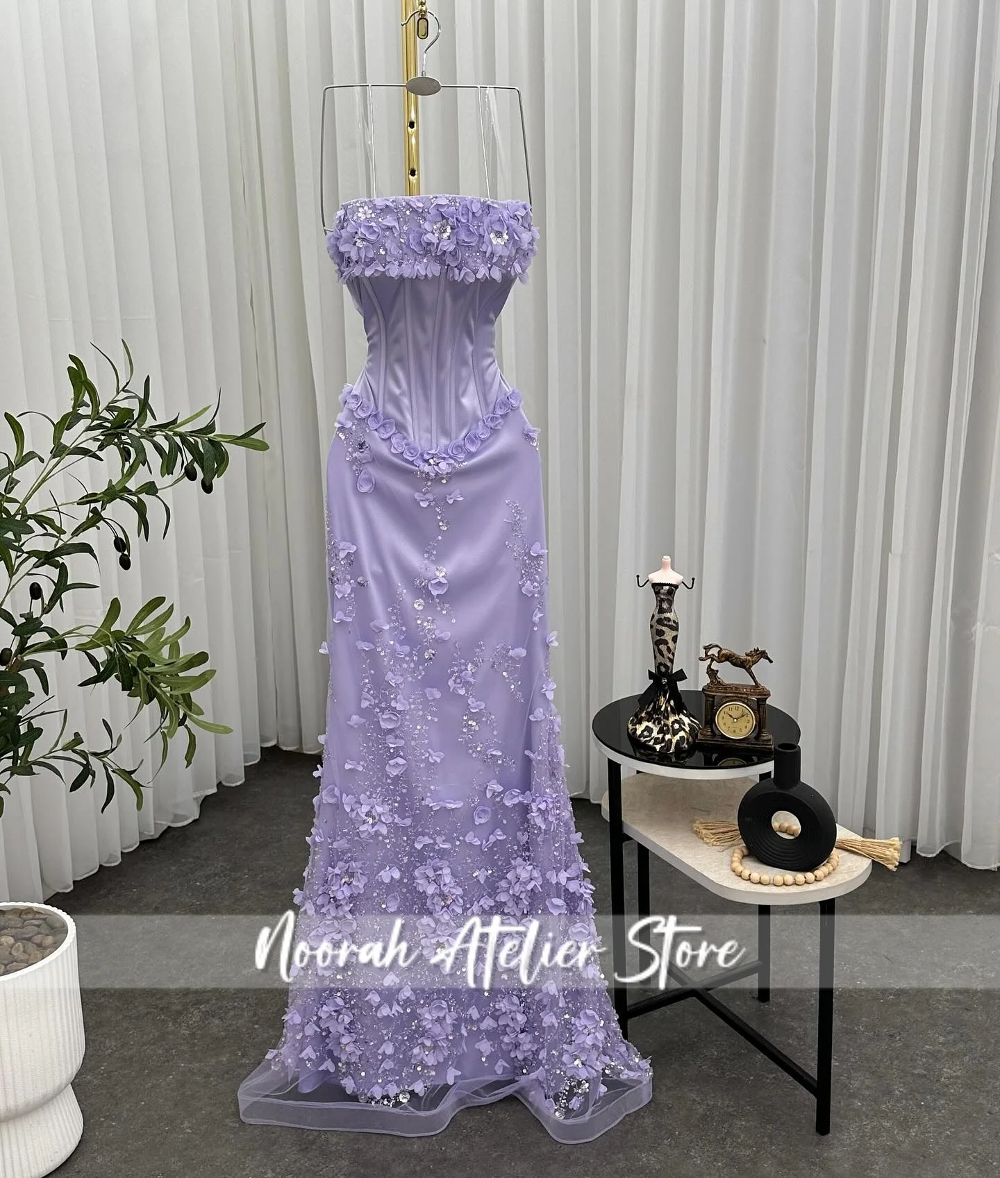 Nuevos apliques con cuentas sin tirantes elegantes vestidos de noche de lujo de Dubai 2025 bufanda vestido Formal فساتmaveraLongos personalizados