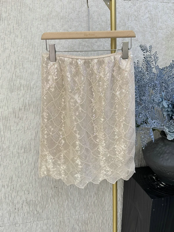 

Elegant Shiny Sequin Texture Half Skirt Women's Mid-Length A-Line Skirt with Summer 2026 High Waist Other Material