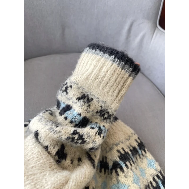 เสื้อคาร์ดิแกนถักลายแจ็คการ์ดทรงกลมแบบเรโทรสำหรับผู้หญิง เสื้อโค้ทตัวกว้างสำหรับฤดูใบไม้ร่วงและฤดูหนาว