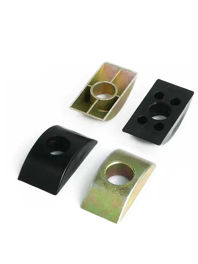 Crescent Half Moon Gaskets Furniture Four In One Connector Nuts Screw Fastening Fittings M8