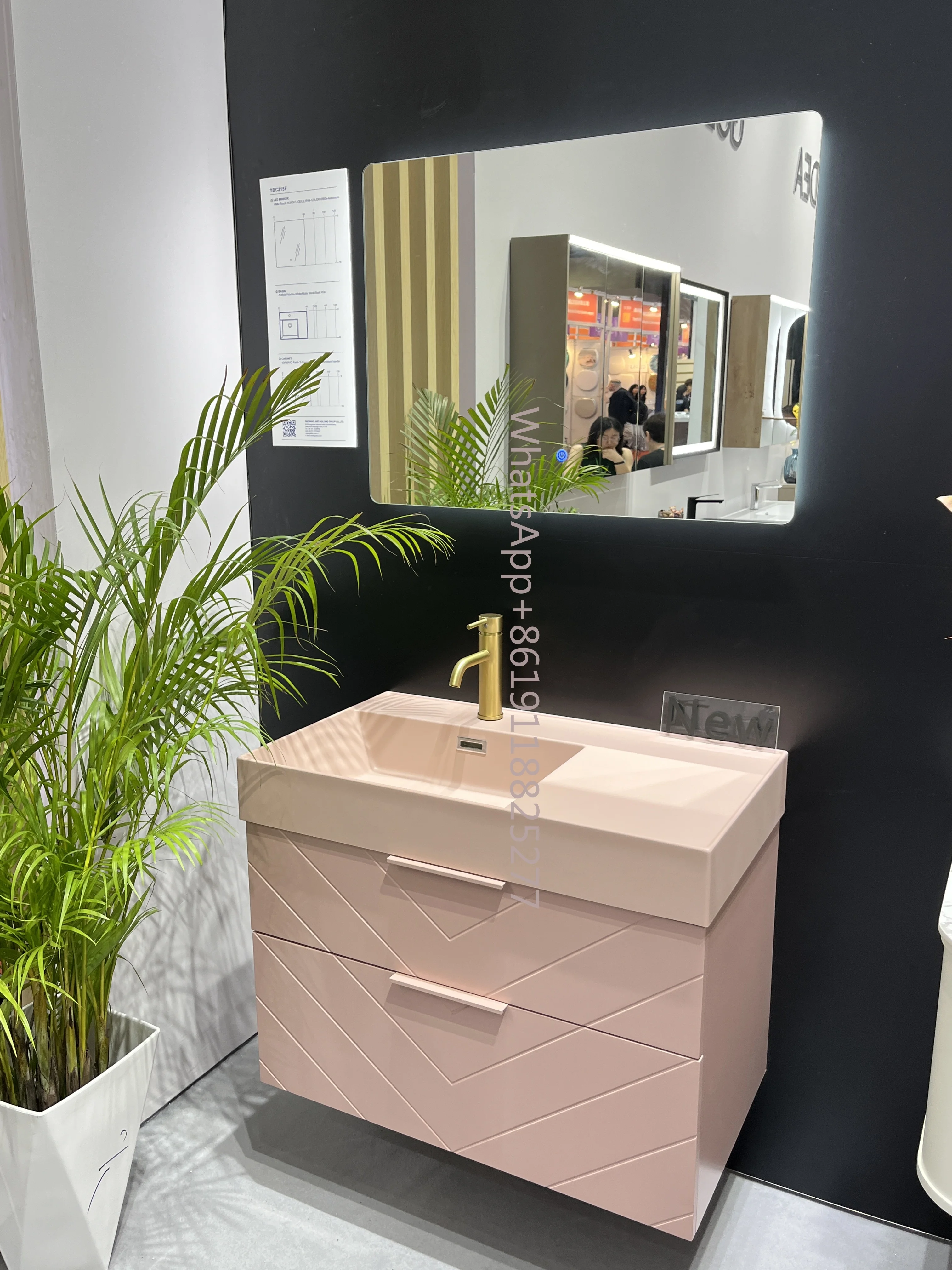 100%pvc Pink 2024 modern canton fair exhibits painted design bathroom cabinets