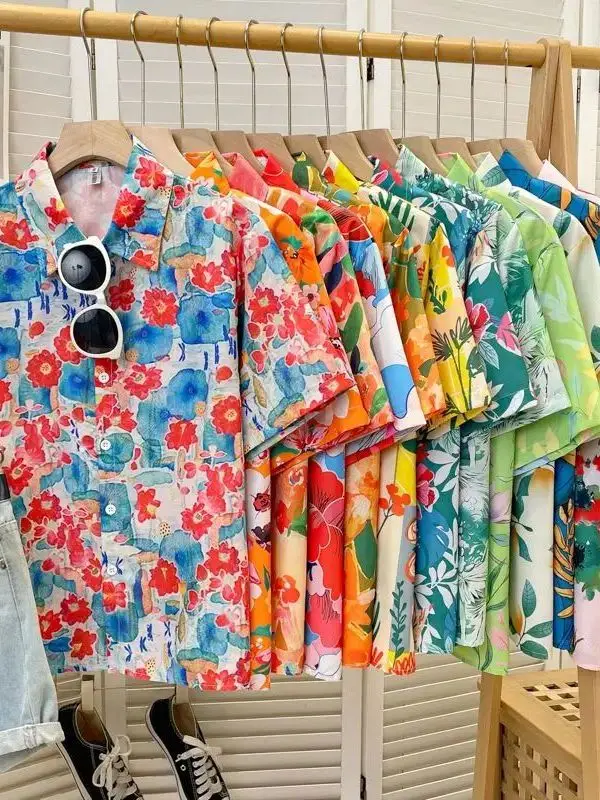 

Simple Printed Collar Shirt for Men Fashionable Urban Style Polyester Short Sleeve Casual Shirt Youth Wear Spring Summer