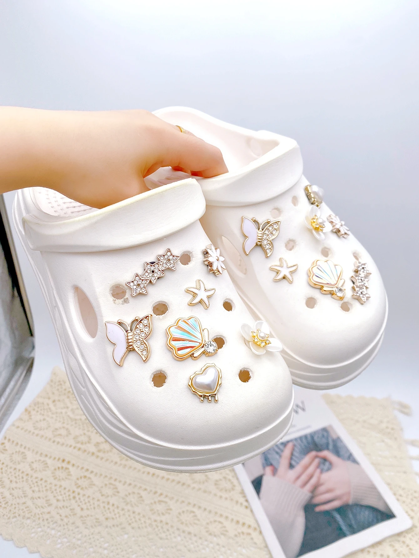 14-piece shoe decoration DIY casual shoe decoration - An interesting and versatile way to personalize your footwear