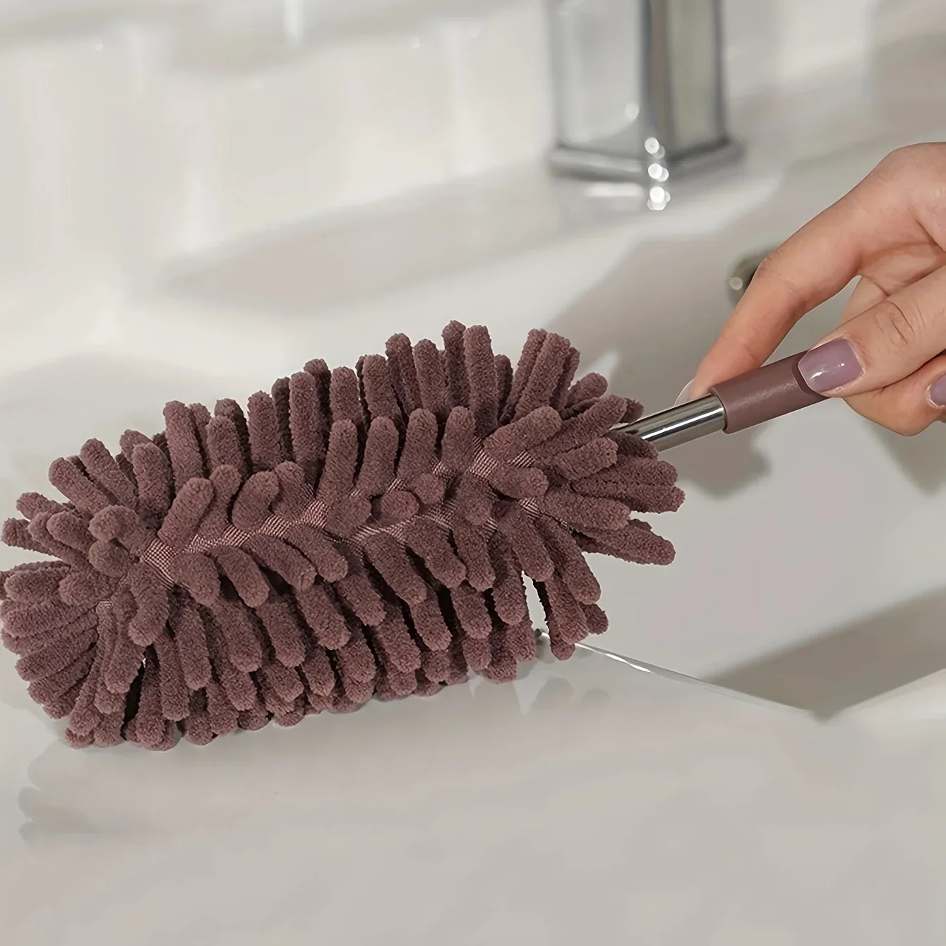 1pc-Washable Mini Telescopic Duster with Extendable Handle - Soft Chenille, Lint-Free, Multifunctional for Efficient Cleaning