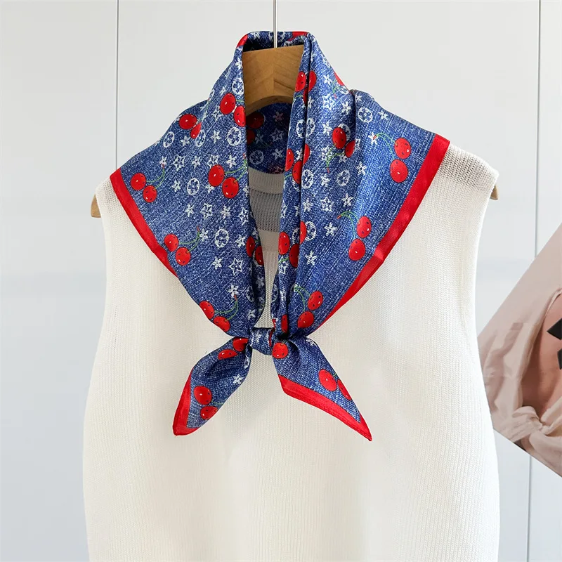 

Jedwabny szalik Kobiety wiosna lato Nowy styl Sandwich jedwabny temperament nadruk blackout chiński szalik blackout szalik