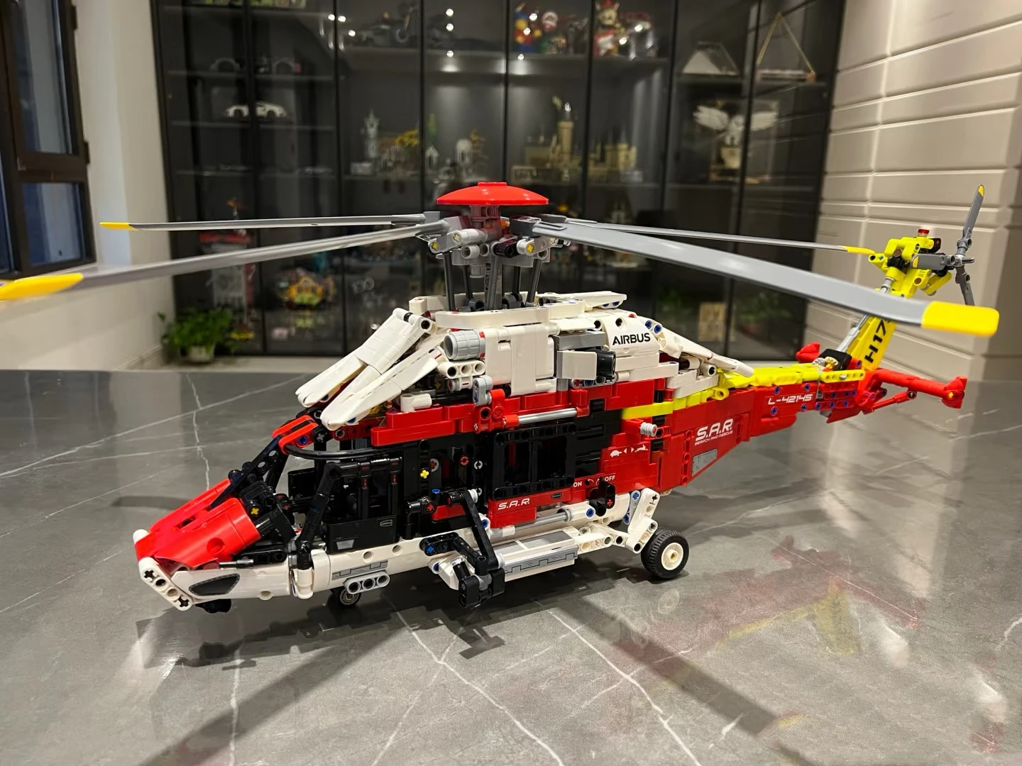 

Новая модель вертолета-спасателя Airbus 2026 года, конструктор, детские игрушки, подарок на Новый год и день рождения