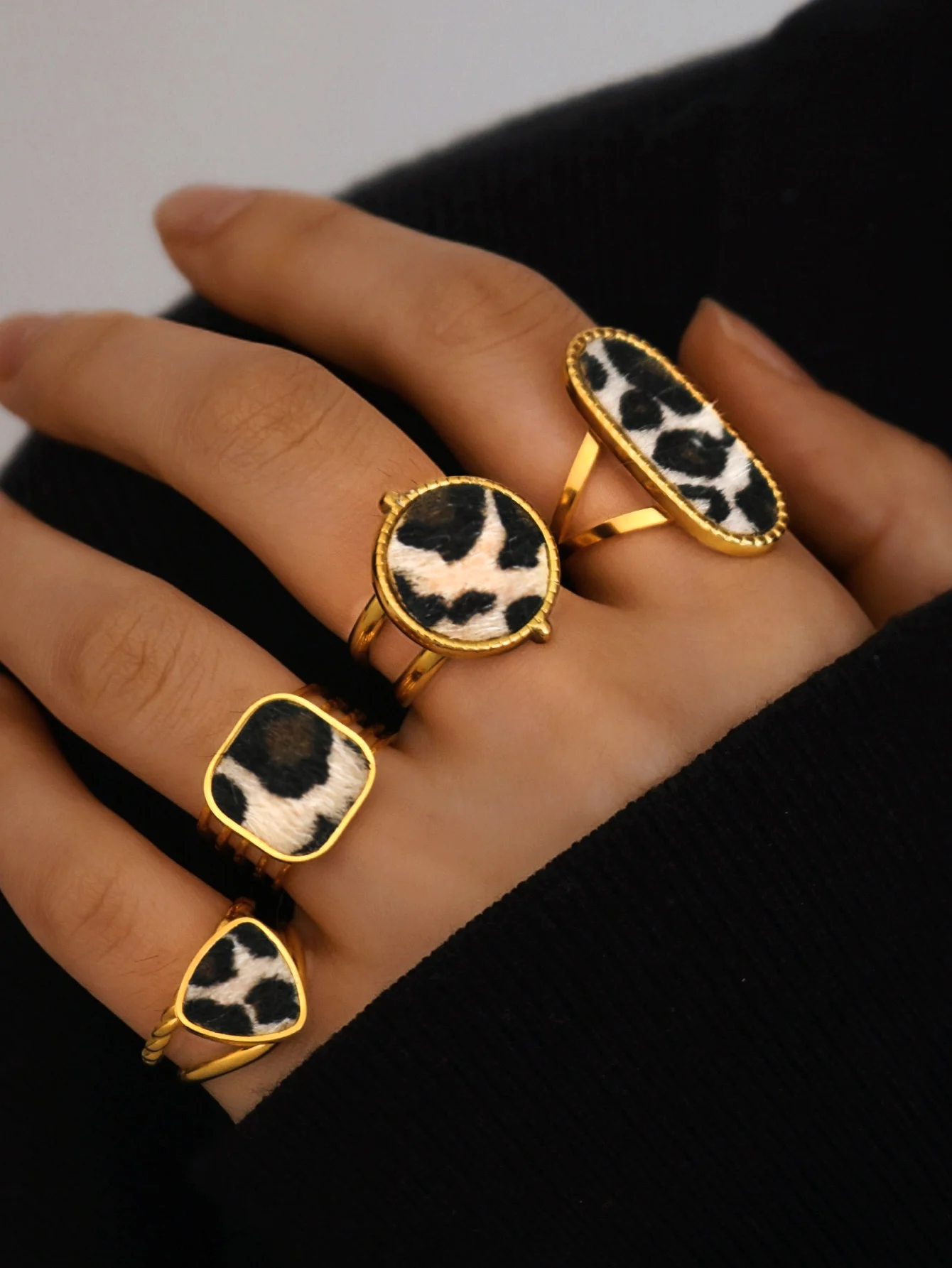Minimalist 18K PVD Golden Plated 304 Stainless Steel Rings Chunky Jewelry High QualityCharm Stylish Boho Leopard Golden Jewelry