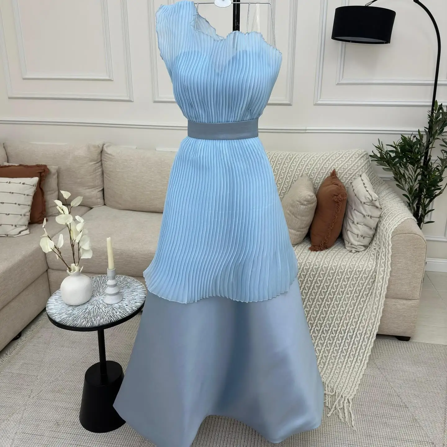 

Customized Graceful One Shoulder Satin Evening Dresses Temperament Belt Pleats Sweep Train Vestido De Festa Vestido De Noche