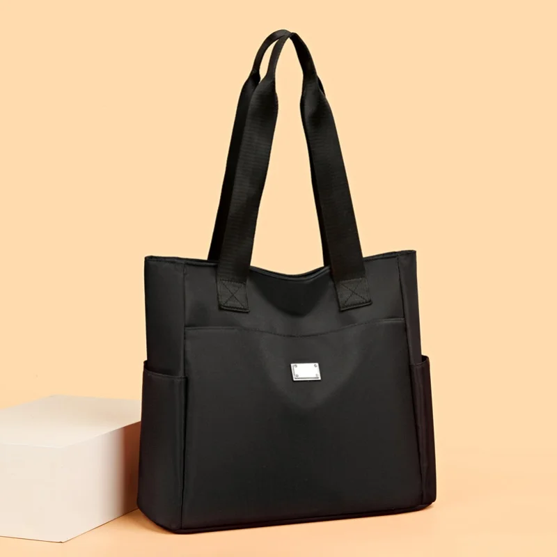 

Fashionable Large Capacity Women's Shoulder Bag Commuter Tote Bag New 2026 Korean Style Handbag Ladies All-Match Bag