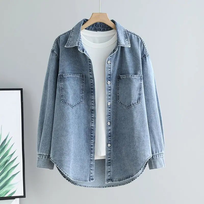 

Denim Shirt Women Vintage Top Washed Pockets Single Breasted Turn Down Collar Blouse Tops Autumn Overshirt Streetwear 2025
